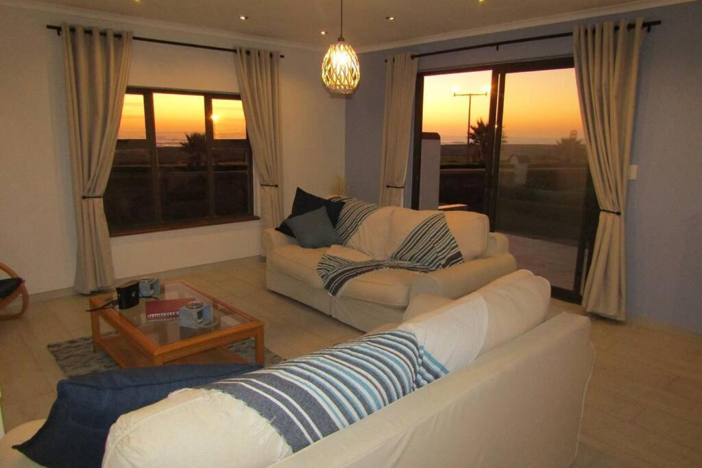 Leander'S Cottage - Your Dream Stay In Mind Swakopmund Esterno foto